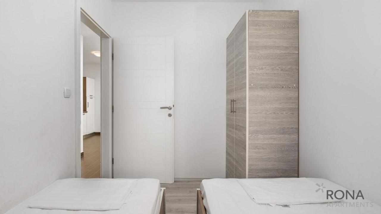 Rona Apartments Zlatko Шимуни Екстер'єр фото