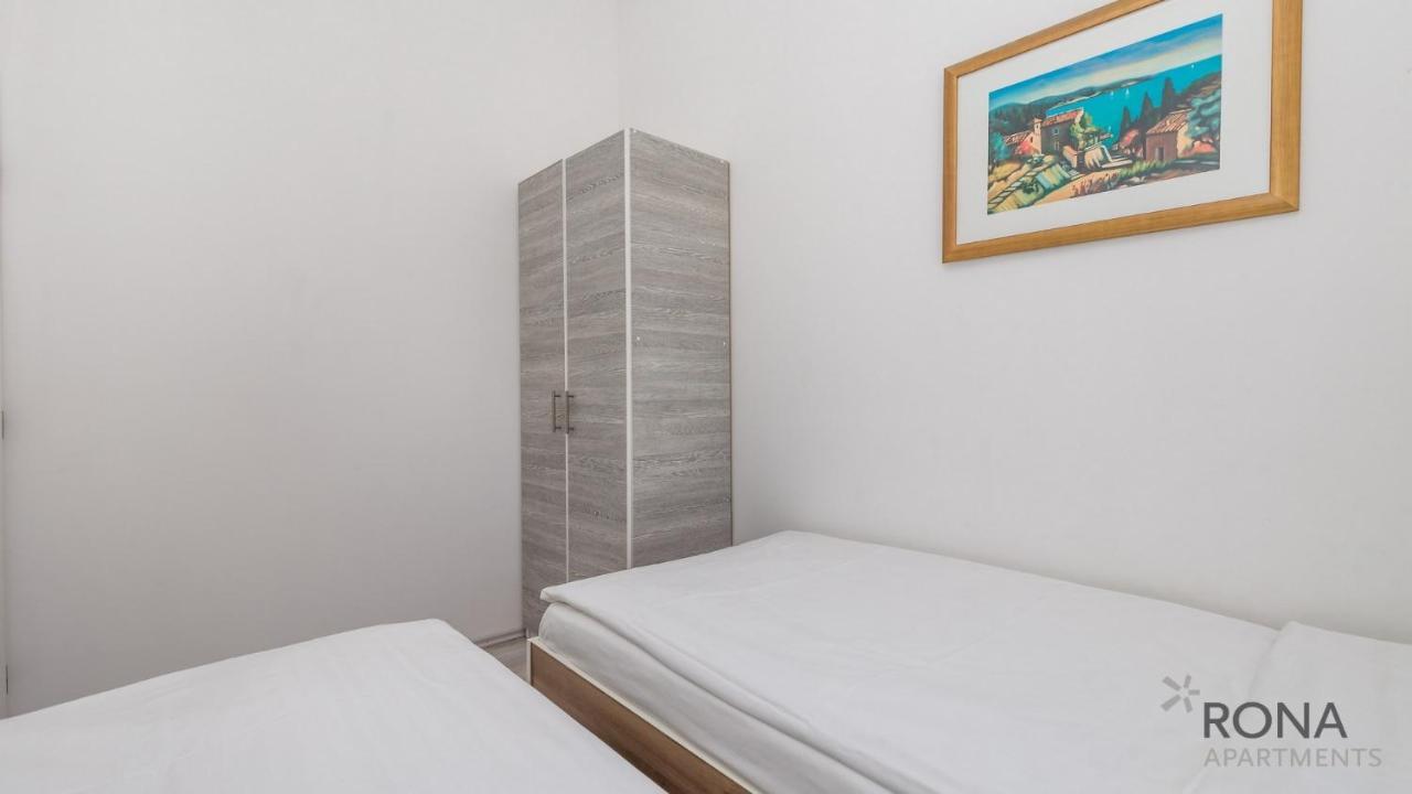 Rona Apartments Zlatko Шимуни Екстер'єр фото